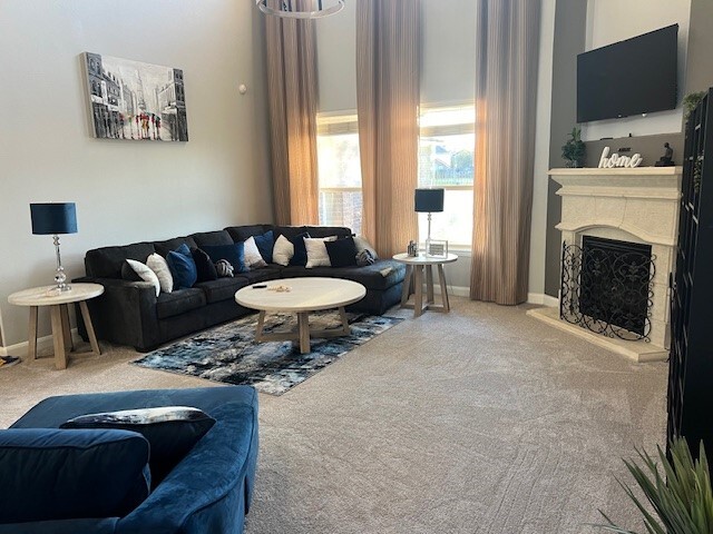 Building Photo - 5402 Silver Sage Ln