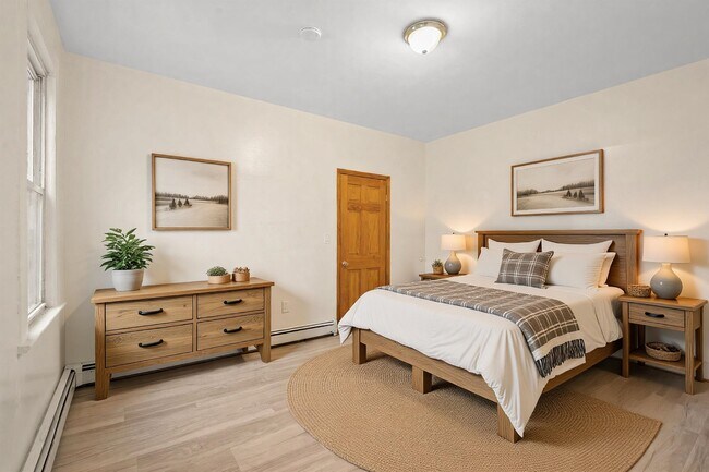 Building Photo - 360 West Side Ave