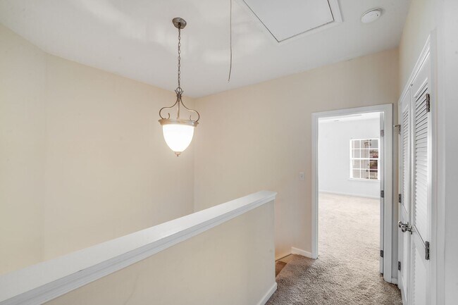 Building Photo - Townhomes at Ayrsley: Stunning 3-Bedroom Home with Modern Flair!