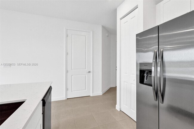 Building Photo - 3766 Harborside Ave