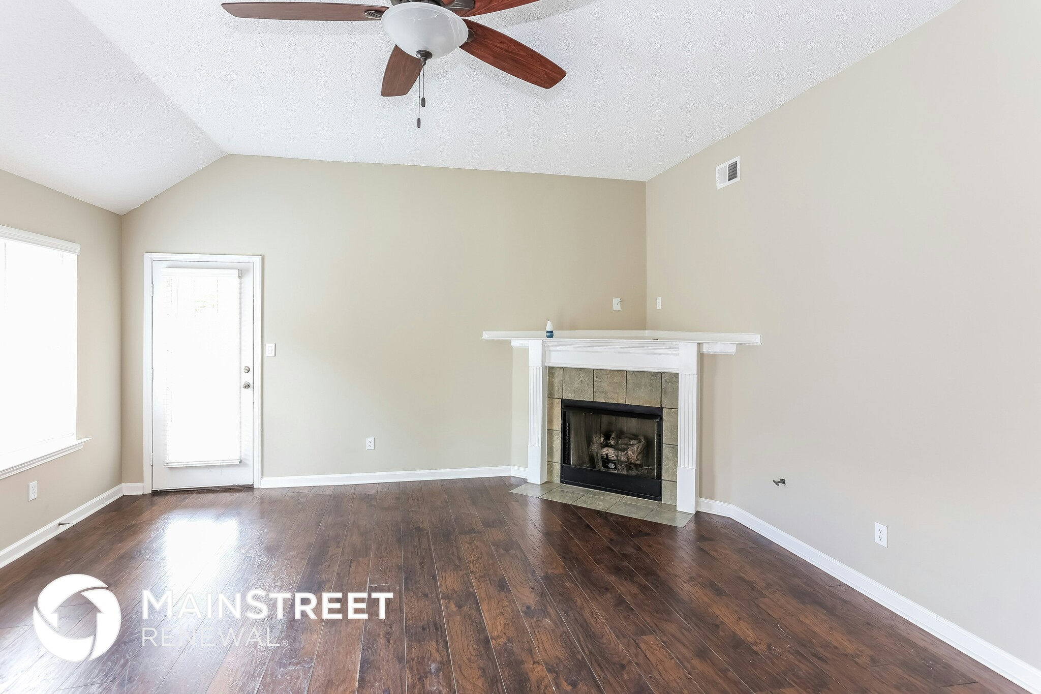 Building Photo - 7644 Tally Ho Dr E