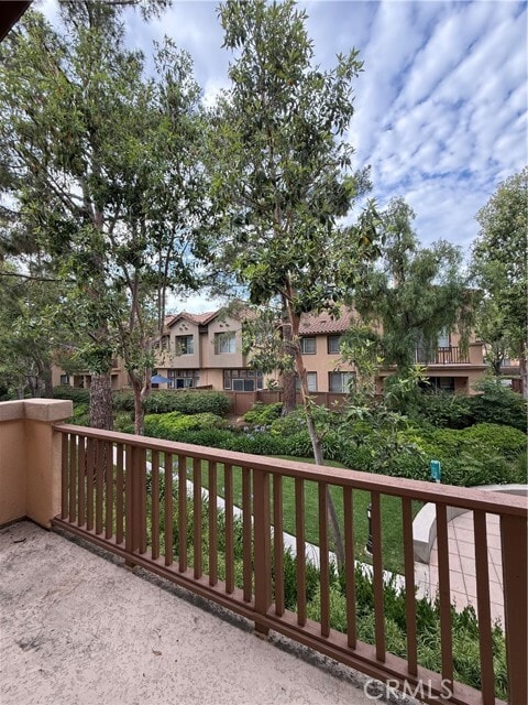 Building Photo - 2771 Dunstan Dr