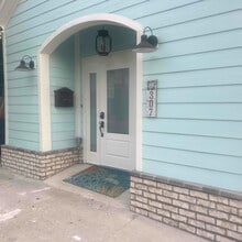 Building Photo - 307 E Gonzalez St