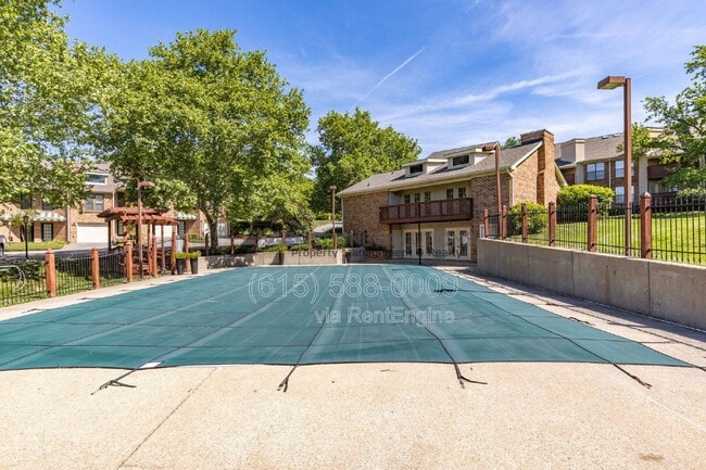 Building Photo - 5918 Stone Brook Dr