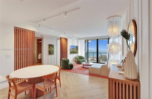 Building Photo - 2201 Collins Ave