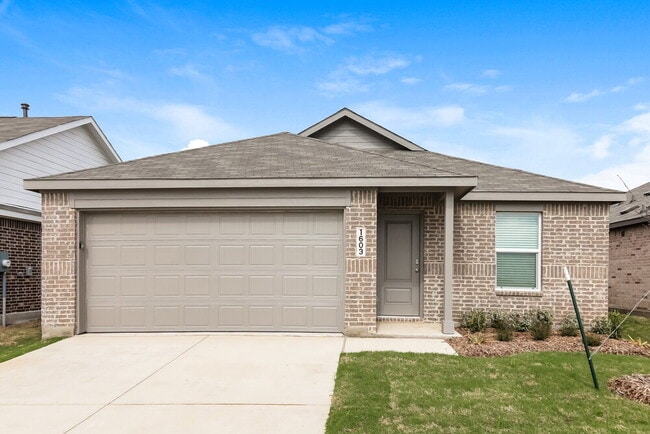 Building Photo - 1603 Sparrow Hawk Rd