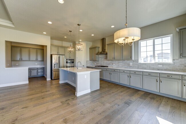 Building Photo - Breathtaking 4 Bedroom 3 Bedroom Ranch Style Home with Finished Basement!!