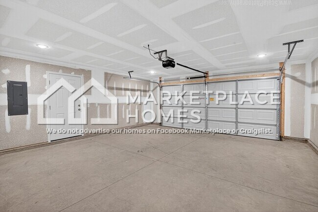 Building Photo - 3526 Marksbury Dr