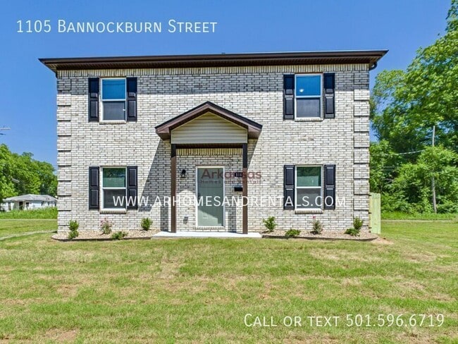 Building Photo - 1105 Bannockburn St