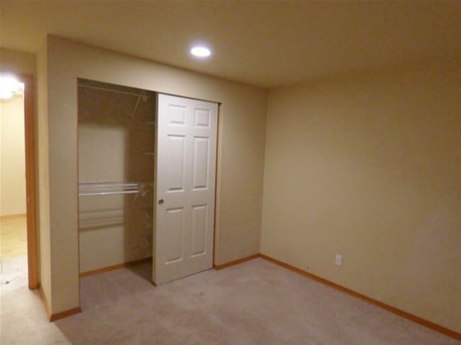 Building Photo - Convenient 1 Bed 1 Bath Seattle Condo!