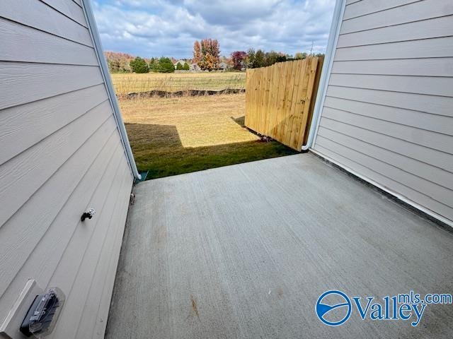 Building Photo - 123 Foster Wy Dr