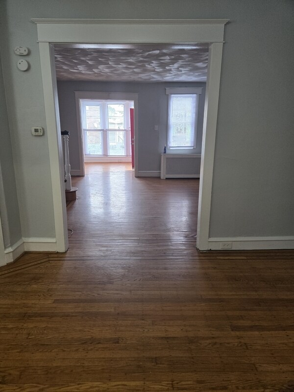 Building Photo - 6022 N 16th St