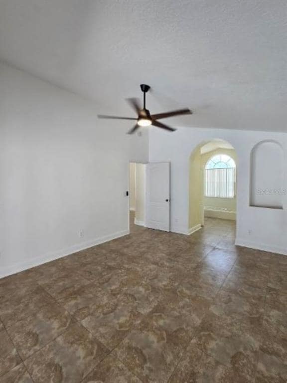 Building Photo - 18005 Palm Breeze Dr