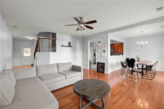 Building Photo - 120 Finchley Dr