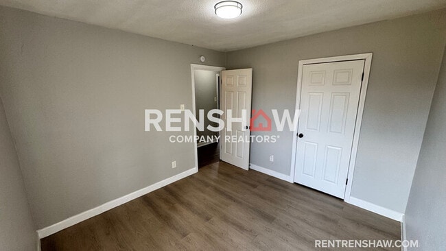 Building Photo - 285 Lucy Ave