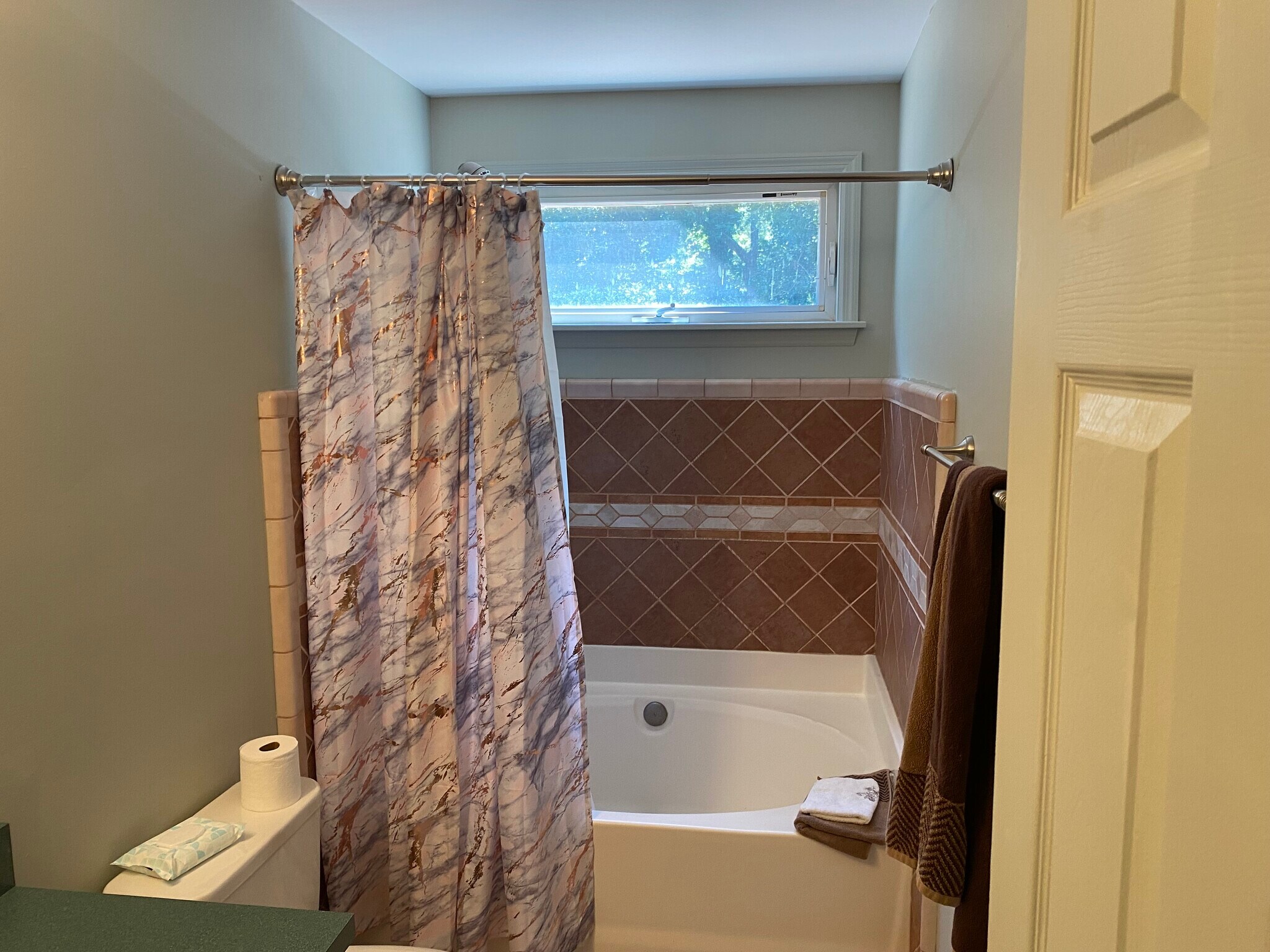 Building Photo - 8228 Lantana Ln