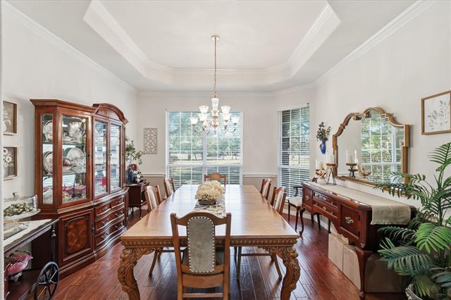 Building Photo - 113 Green Oaks Ct