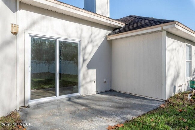 Building Photo - 12184 Mantle Dr