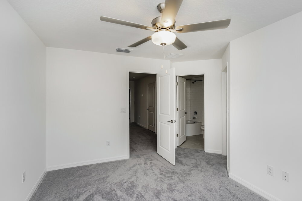 Building Photo - 2133 Great Sapphire Ln