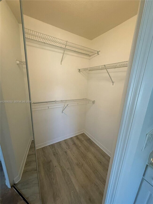 Building Photo - 3262 SW Cohutta St