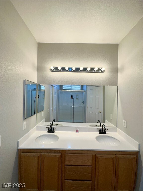 Building Photo - 7186 Cressida Ct