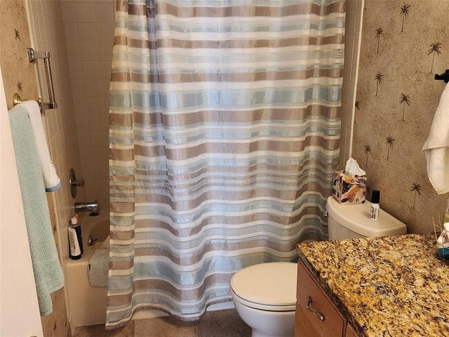 Building Photo - 6291 Bahia Del Mar Cir N