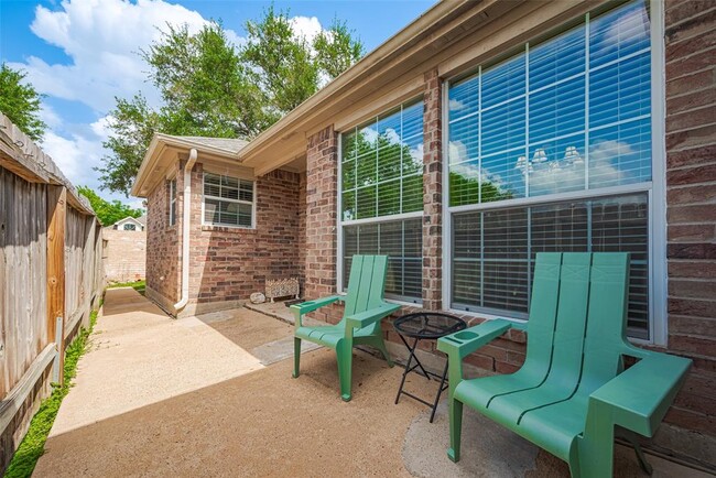 Building Photo - 2310 Sand Ct