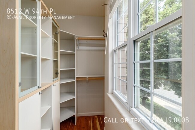 Building Photo - 8512 W 94th Pl