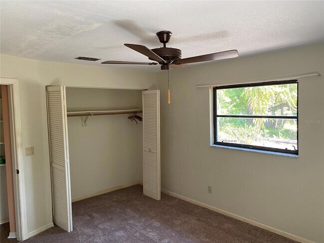 Building Photo - 9191 Gewant Blvd