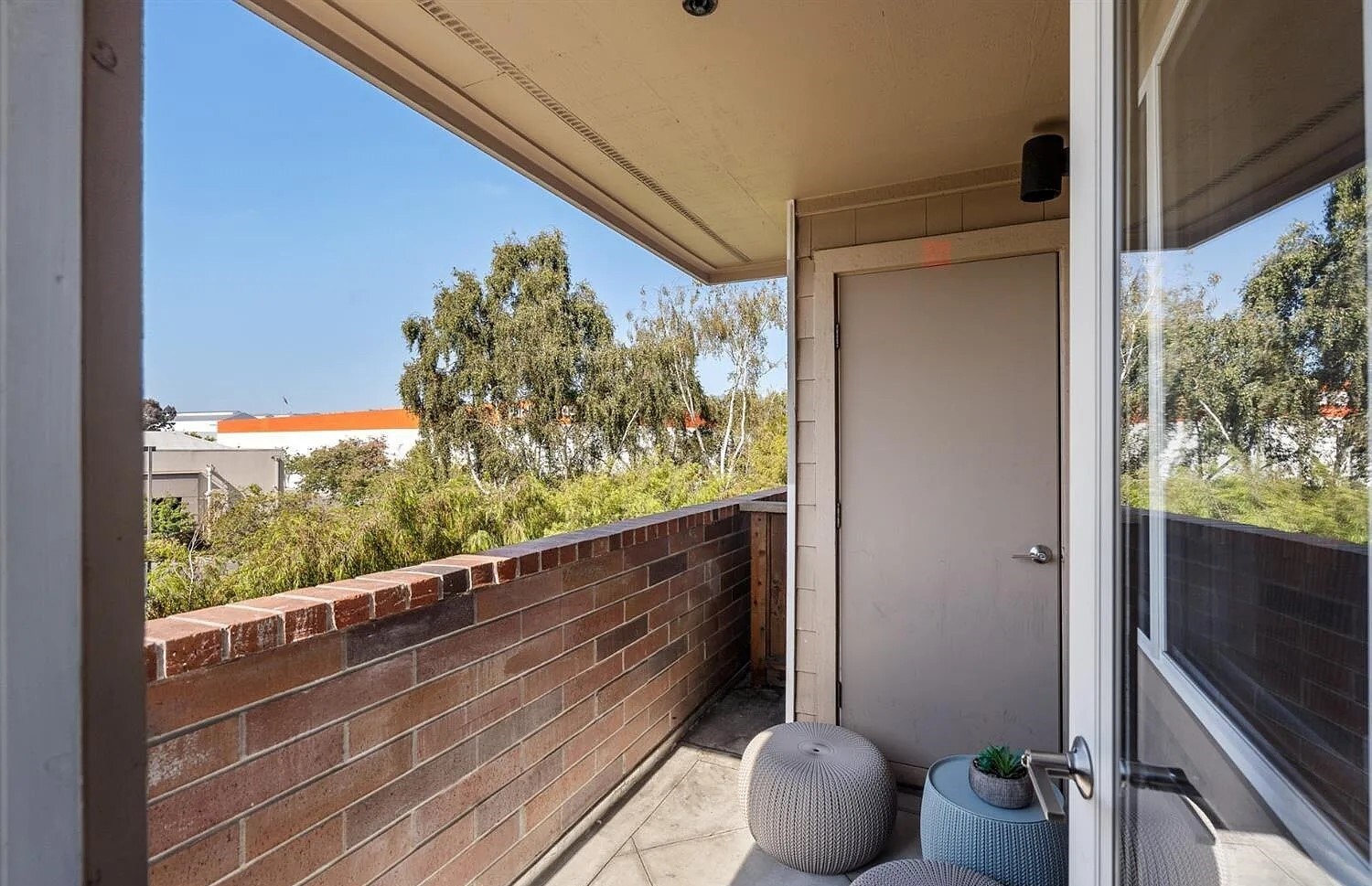 Building Photo - 6400 Christie Ave