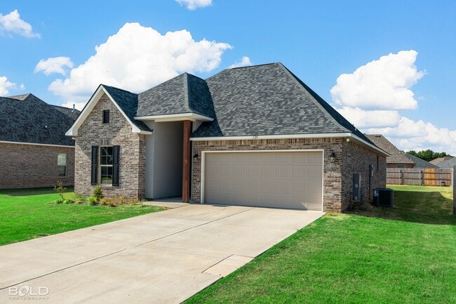 Building Photo - 126 St Edmunds Wy