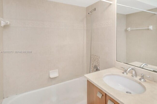 Building Photo - 1011 Crystal Way