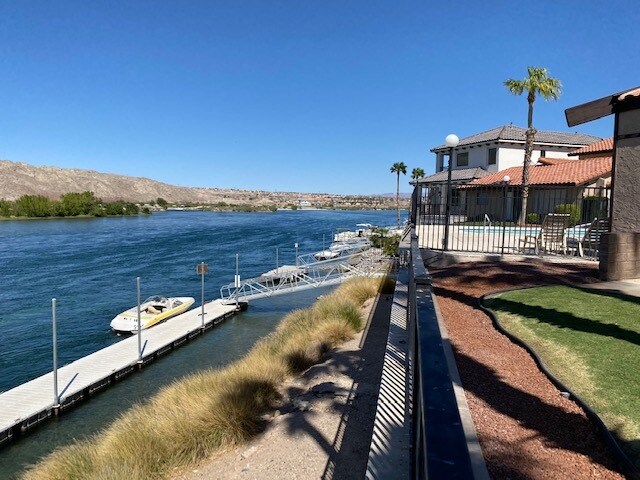 Building Photo - 201 Riverfront Dr