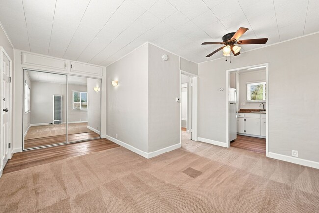 Building Photo - 1115 Ocean Ave