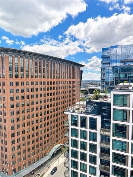 Building Photo - 150 Seaport Blvd