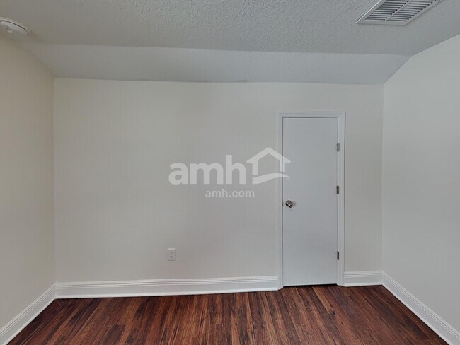 Building Photo - 2753 Ponds Trl