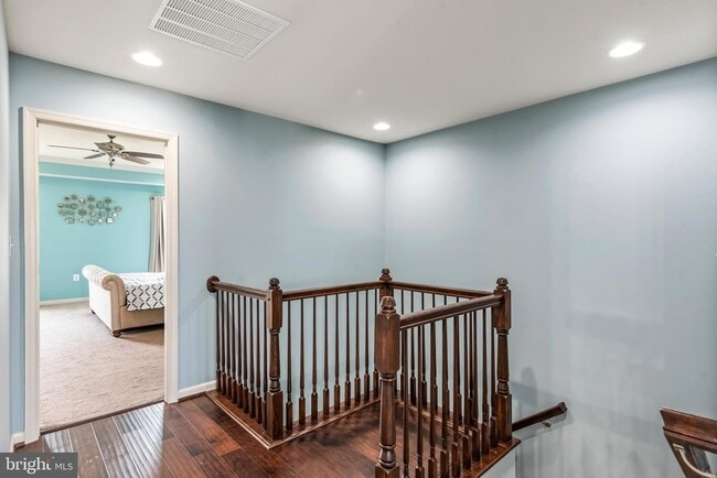 Building Photo - 23638 Sailfish Square
