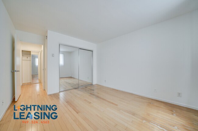 Building Photo - 1036 3rd St