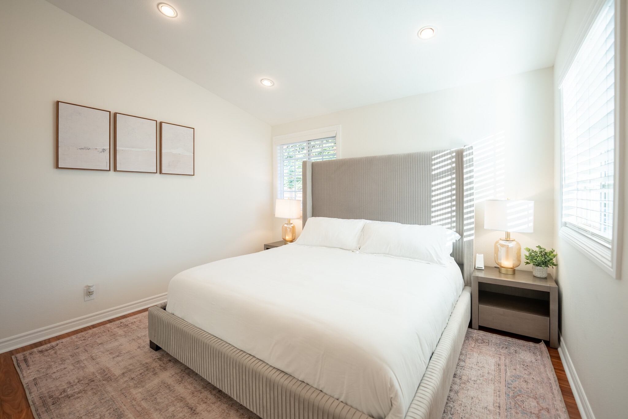 Master Bedroom full angle - 9962 Pacific Ave