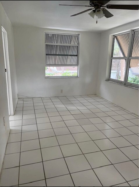 Building Photo - 902 Boston Ave