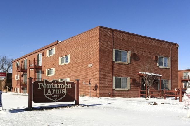 Primary Photo - Pentamen Arms
