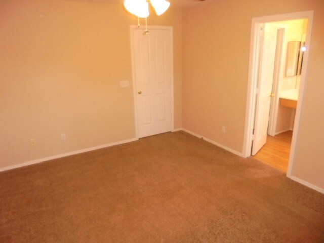 Building Photo - 22031 N 30th Ln