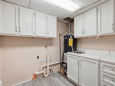 Building Photo - 6700 Evergreen Dr