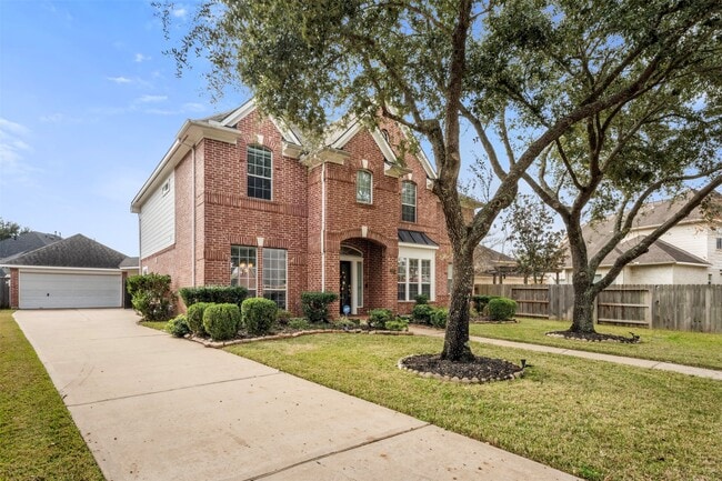 Building Photo - 3902 Lakeridge Canyon Dr