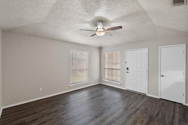 Building Photo - 352 Spring Branch Ln