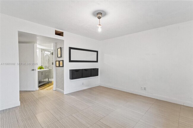 Building Photo - 10401 W Broward Blvd