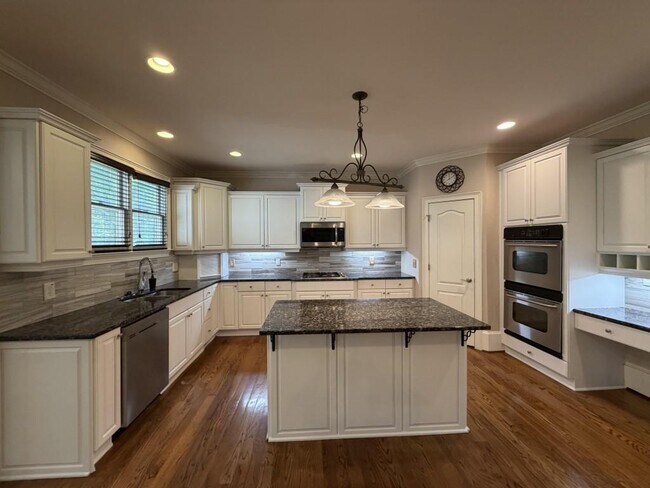 Building Photo - 2862 Piedmont Enclave Ct