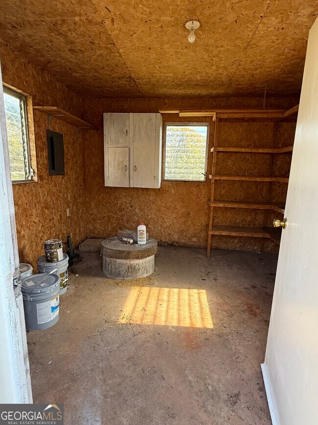 Building Photo - 731 Moon Bridge Rd