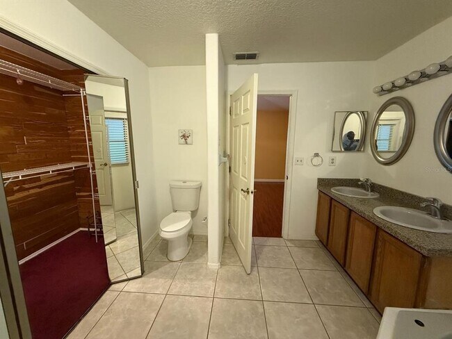 Building Photo - 2430 Coco Bay Cir