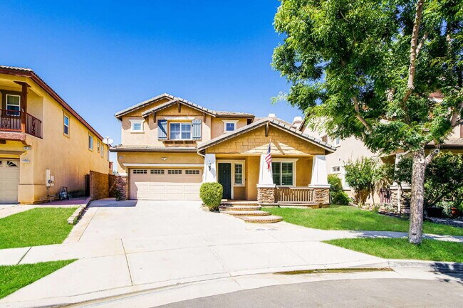 Building Photo - Experience Scenic Luxury in This Spectacular 4-Bed+Office/4-Bath Home Within the Exclusive Sycamo...